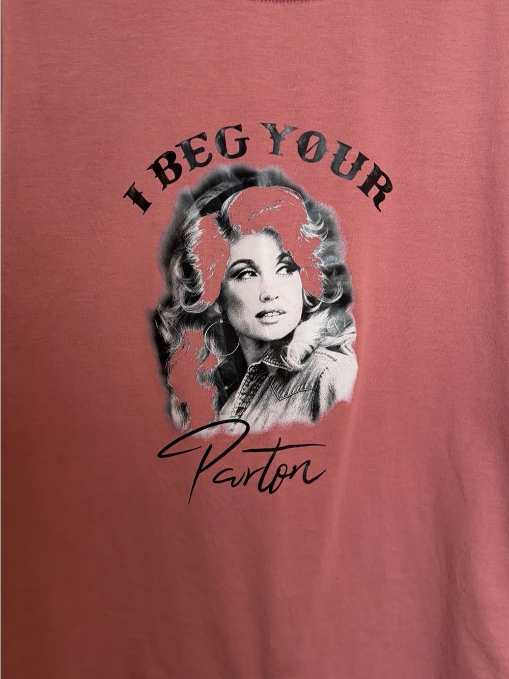 Dolly Parton- Pink Graphic Tee L